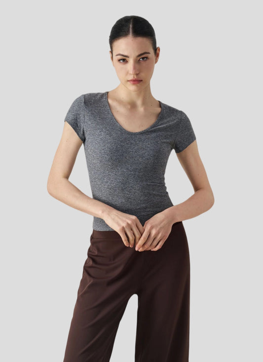 Soft Nuls Scoop Neck Yoga Tee TTX52014